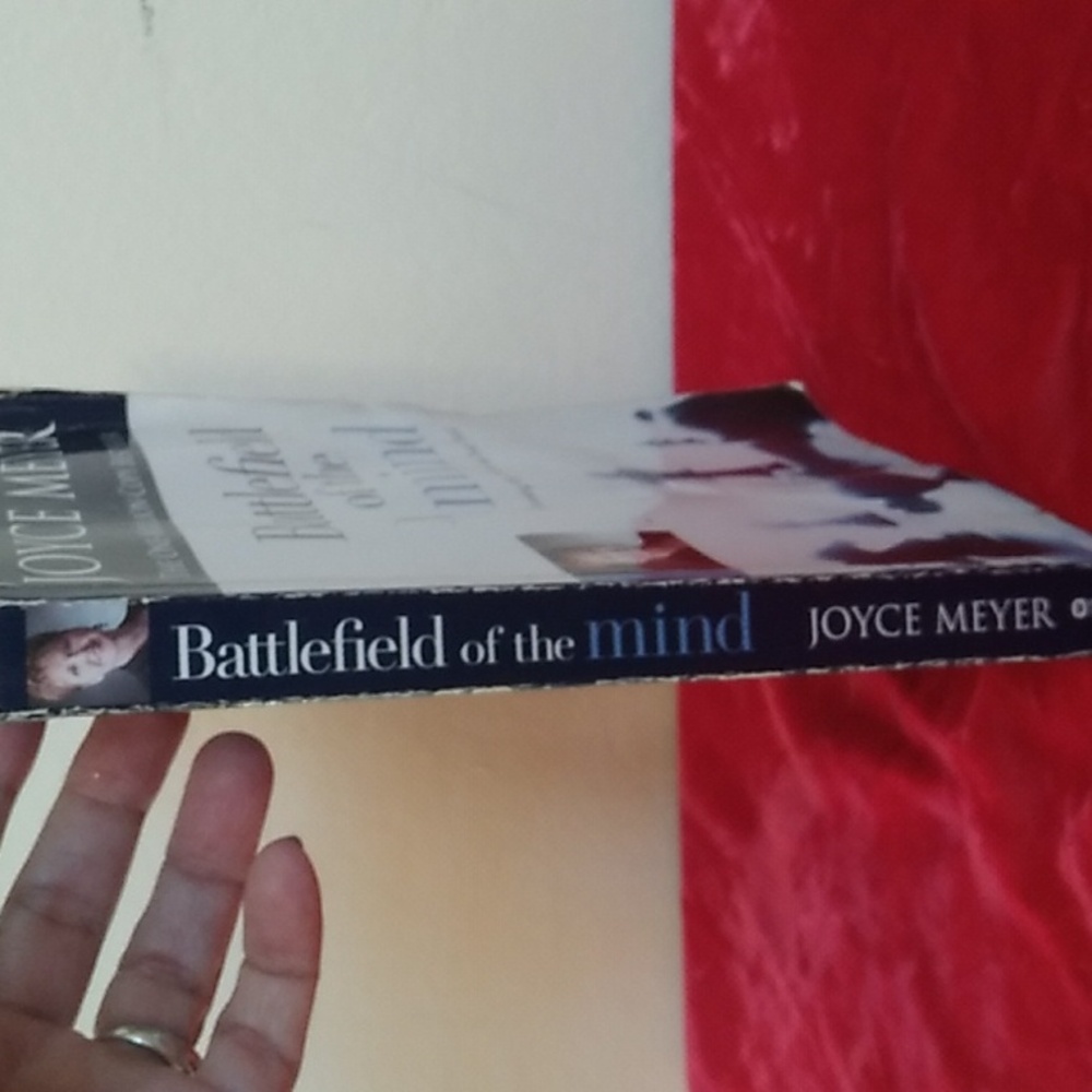 Battlefield of the mind by Joyce Meyer - Picture 2 of 7